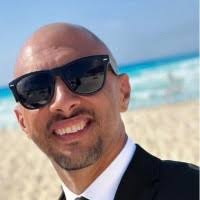 30700+ Profile mit dem Suchbegriff „Adel“