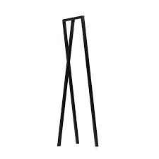 Porte Manteau Portemanteau Loop Stand Hall Hay Silvera Eshop Porte Manteaux Mobilier Design Mobilier De Salon