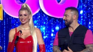 Η ευρυδίκη παπαδοπούλου instagram / @papadopoulou_evridiki. H Eyrydikh Papadopoyloy Kai O Triantafyllos Apoxwrhsan Apo To J2us Zappit