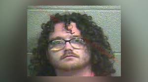 Hart County man arrested after police say they find multiple bags of meth 