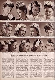 40 S With Flowers Flowers In Hair 1940s Hairstyles Vintage Hairstyles