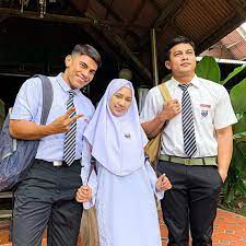 Edaftar menengah adalah satu aplikasi yang dibangunkan oleh kpm yang digunakan dalam sistem aplikasi pangkalan data murid (apdm) untuk mendaftar murid tahun enam (6) memasuki sekolah. Edtv Sembang Pengarah Jawab Isu Pelakon Tidak Sesuai Bawa Watak Murid Sekolah Menengah Dalam Drama Korban Kasih Tv1