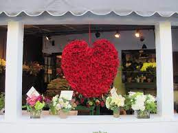 Img 0701 Jpg 1600 1200 Flower Shop Display Florist Shop Shop Display