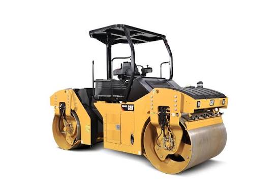 Caterpillar CB44 Smooth Drum Roller