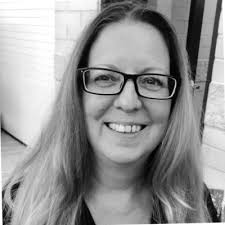 Makeup? Who Needs It? These Women Are Returning To The Office Without It