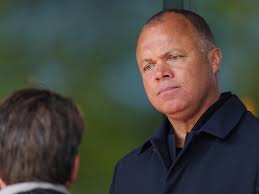 Online-grootheid Edd Stanton gamet zich naar een luxueus leven in Eindhoven 