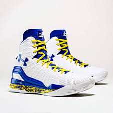 Under armour gives steph curry sneakers for his birthday. Stephen Curry S Home And Away Clutchfit Drive Pes Curry Shoes Nike Free Shoes Nike Shoes Women