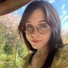 the latinas are defrosting ❄️