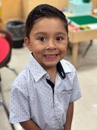 Ashley Arocha's Instagram, Twitter & Facebook