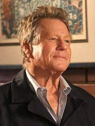 O'neal trained as an amateur boxer before beginning his career in acting in 196. Ryan O Neal Besten Serien Und Filme Filmstarts De