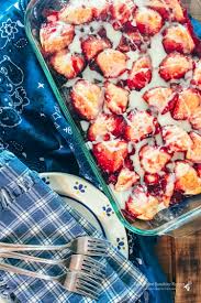 Dessert recipes with canned biscuit dough | popsugar food : Easy Cherry Pie Bubble Up Dessert With Cherry Pie Filling