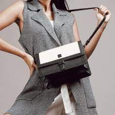 Toko tas online murah, grosir tas lokal murah,dompet wanita murah, jual tas, wanita murah, tas wanita terbaru. 6 Rekomendasi Tas Wanita Brand Lokal