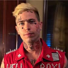 Rapper lil peep tells us about waking up with face tattoos, his long island style, and other stories that live on his body. Lil Peep Easytatt