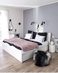 45 Outstanding Millennial Small Master Bedroom Ideas On A Budget Diy Decor Bedroom Decor For Couples Bedroom Decor For Couples Small Small Bedroom Decor