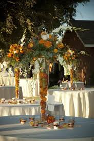 Herbst Tischdeko Mit Blumen 20 Romantische Hochzeit Ideen Herbst Florale Arrangements Hochzeit Tischdekoration Hochzeit
