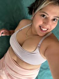 Can i text you ? 🤗