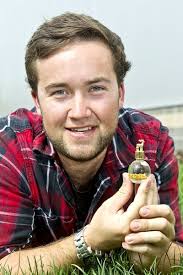 World traveller, gold finder