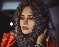 You'll still have some length to style with less to manage on a daily basis. Grey Curly Hair 15 Beautiful Styles To Rock On