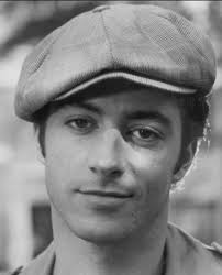 Actor Ray Sharkey's death and notable roles in Wiseguy and The Idolmaker