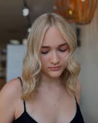 stunning✨🤌🏼💖 partial highlight, wet balayage, & root tap dm to book your  appointment or call julius monroe!! #fallblonde #ofallonhairstylist  #stcharleshairstylist #stlhairstylist