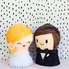 Novia Y Novio Bodas Pinatas Con Imagenes Pinatas Novios Boda Boda Amarilla