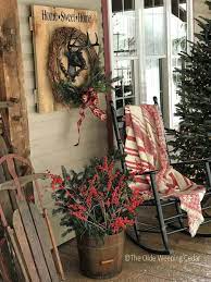 There are over a hundred ideas for indoor and outdoor christmas decorations. Outdoor Rustic Christmas Decorated Front Porch Christmas Porch Decor Front Porch Christmas Decor Farmhouse Christmas Decor