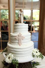 If We Were To Ever Renew Our Vows Again I Would Want This Cake White Textured Weddin Simple Wedding Cake Toppers Wedding Cake Toppers Wedding Reception Cake