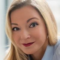 Christine Delia's Instagram, Twitter & Facebook