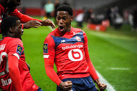 All information about losc lille (ligue 1) current squad with market values transfers rumours player stats fixtures news. Red Hot Jonathan David Nets Brace For 1st Place Lille In 2 0 Win Over Fc Nantes Waking The Red
