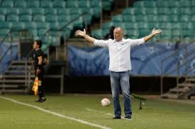 Ec bahia ba are down to 10 men after rossi has been shown a red card. Rqpluw12wgafgm
