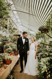 Gorgeous Georgia Greenhouse Wedding Inspiration At Hills And Dales Estate Junebug Weddings Greenhouse Wedding Wedding Wedding Photos