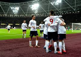 Head to head statistics and prediction, goals, past matches, actual form for premier league. West Ham Vs Liverpool Ini 3 Fakta Menarik Di Balik Laga Okezone Bola