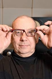 Harry Sokal und sein Spleen für verrückte Brillen