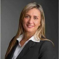 Kellie Sears's Instagram, Twitter & Facebook