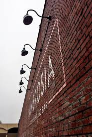 Gooseneck Sign Lights Add Pizzazz To Restaurant Renovation Inspiration Exterior Signage Restaurant Signage Sign Lighting