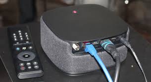 Black box testing is a software testing method in which the functionalities of software applications are tested without having knowledge of internal code structure, implementation details and internal paths. Sfr Presente Sa Sfr Box 8