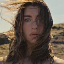 Courtney Swain's Instagram, Twitter & Facebook