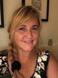 Robin Hamm's Instagram, Twitter & Facebook