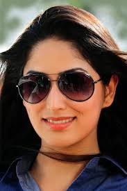 Fine HD Wallpapers - Download Free HD wallpapers: yami gautam hot and yami  gautam beautiful high resolution images of bollywood actresses