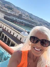 Good morning have a great day💐🍩☕️