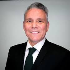 Derek Hein's Instagram, Twitter & Facebook