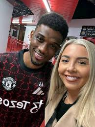 Spartan Sports True Fans Wishing Each Other a Beautiful Day