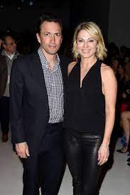 Amy Robach Da Gma Revela O Impacto Da Grande Mudanca Na Familia Com Marido E Filhos Celebrity Land Brasil