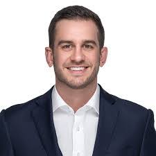 Vincent Visco's Instagram, Twitter & Facebook