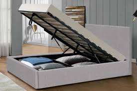 It has six full extension drawers that are located underneath a sleek wood veneer frame. Hydraulic Lift Storage Bed Queen You Ll Love In 2021 Visualhunt