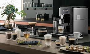 Delonghi eletta is highly functional and takes care of most of the difficult jobs itself. Delonghi Maestosa Fully Automatic Coffee Machine Review The Appliances Reviews