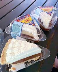Video of ted's bakery the home of the original chocolate haupia pie. Ted S Bakery On Twitter With All Of The Pies We Have It Might Take You More Than Nationaldessertmonth To Get Through All Our Sweets Thefashionbroad Https T Co V8txrrm0zl