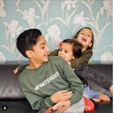 Konsep keluarga ibu bapa tunggal dr. Bukan Nak Banding Atau Rendahkan Sistem Pendidikan Ibu Fatimah Kongsi Cara Ibu Bapa Guru Di England Berkomunikasi Sangat Berinspirasi Keluarga