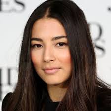 Cinthia dicker gets dirty during her si swimsuit shoot. Jessica Gomes Nachrichten Videos Audios Und Fotos Mediamass