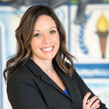 Meredith Norris's Instagram, Twitter & Facebook